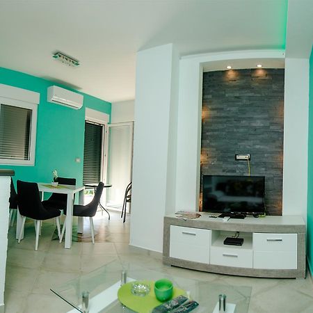 Apartmani Mozaici Risan Esterno foto