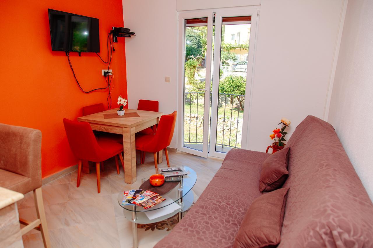Apartmani Mozaici Risan Esterno foto