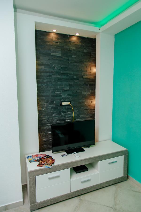 Apartmani Mozaici Risan Esterno foto