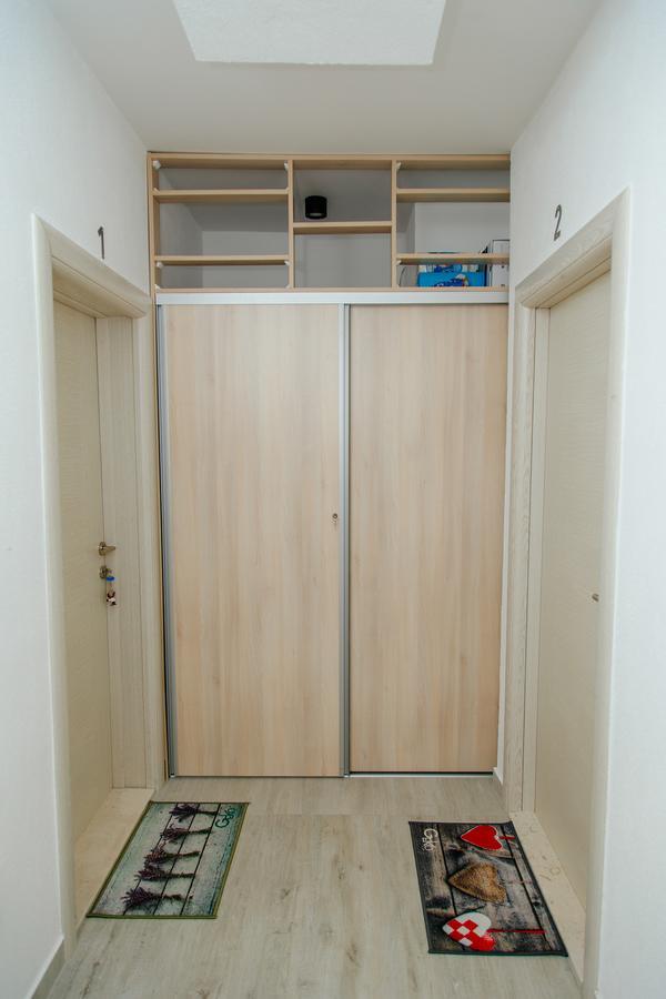 Apartmani Mozaici Risan Esterno foto