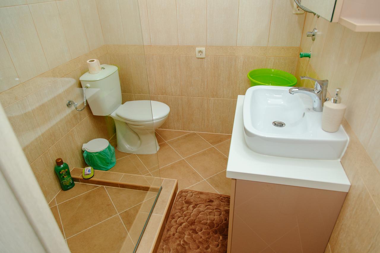 Apartmani Mozaici Risan Esterno foto